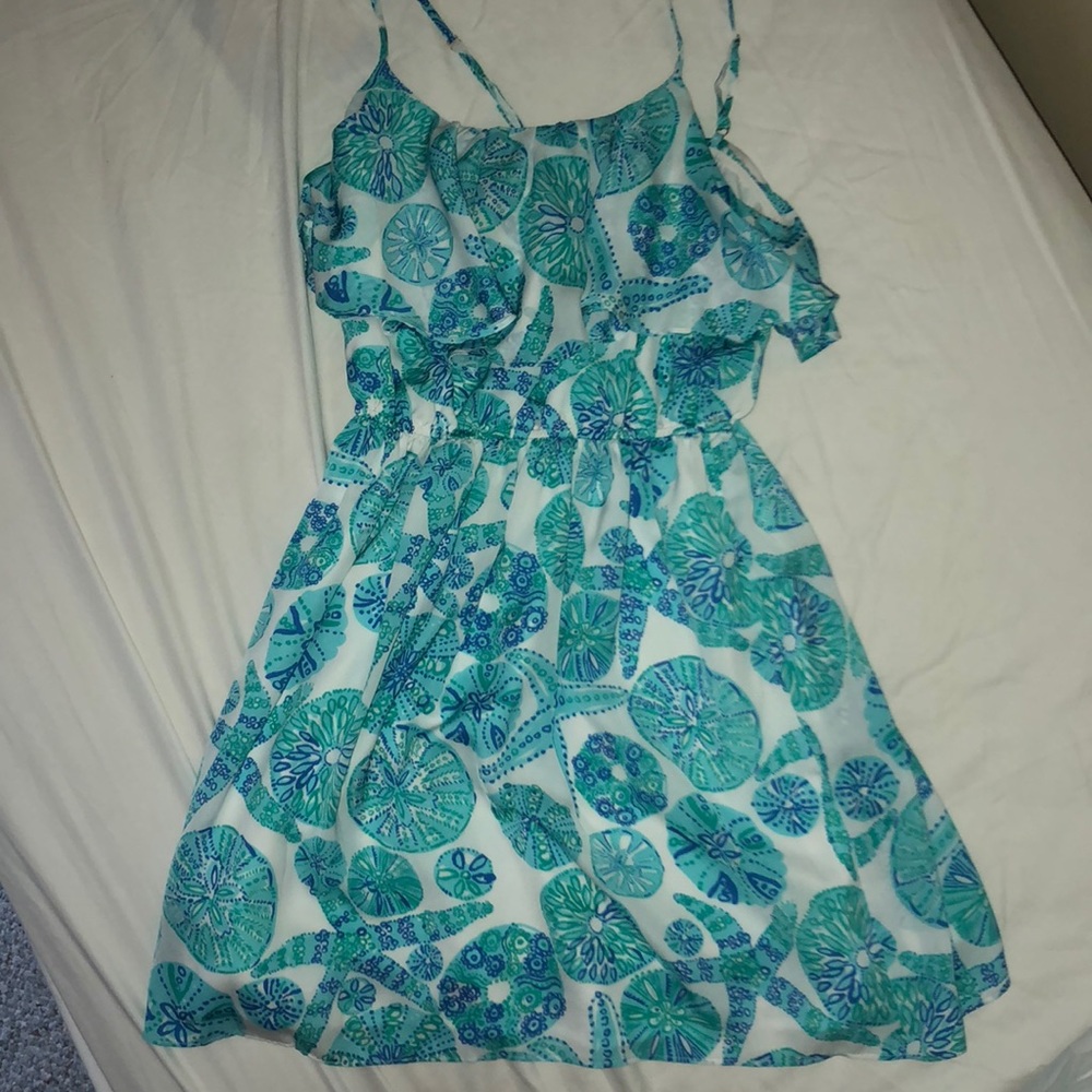 LILLY PULITZER blue and white patterned sun dress
